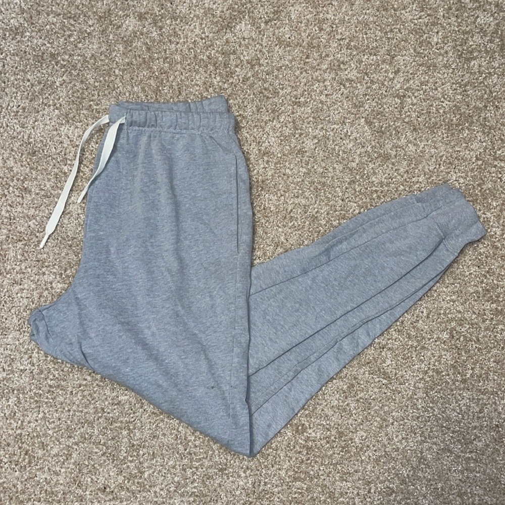 Calvin Klein Men’s Jogger Sweatpants(USED)